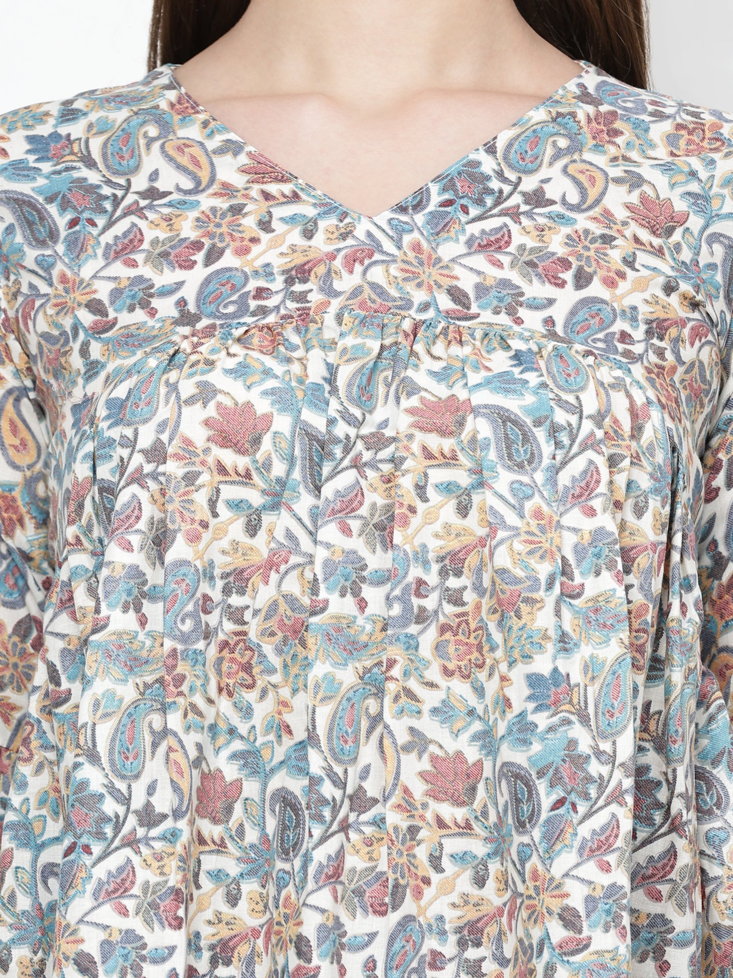 TrendRush Women V-Neck Blue Paisley Printed Top
