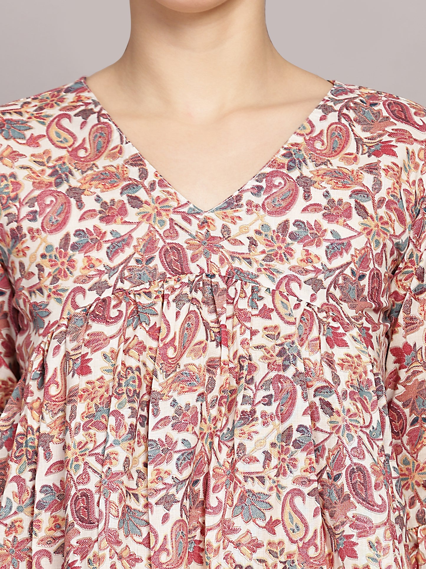 TrendRush Women V-Neck Pink Paisley Printed Top