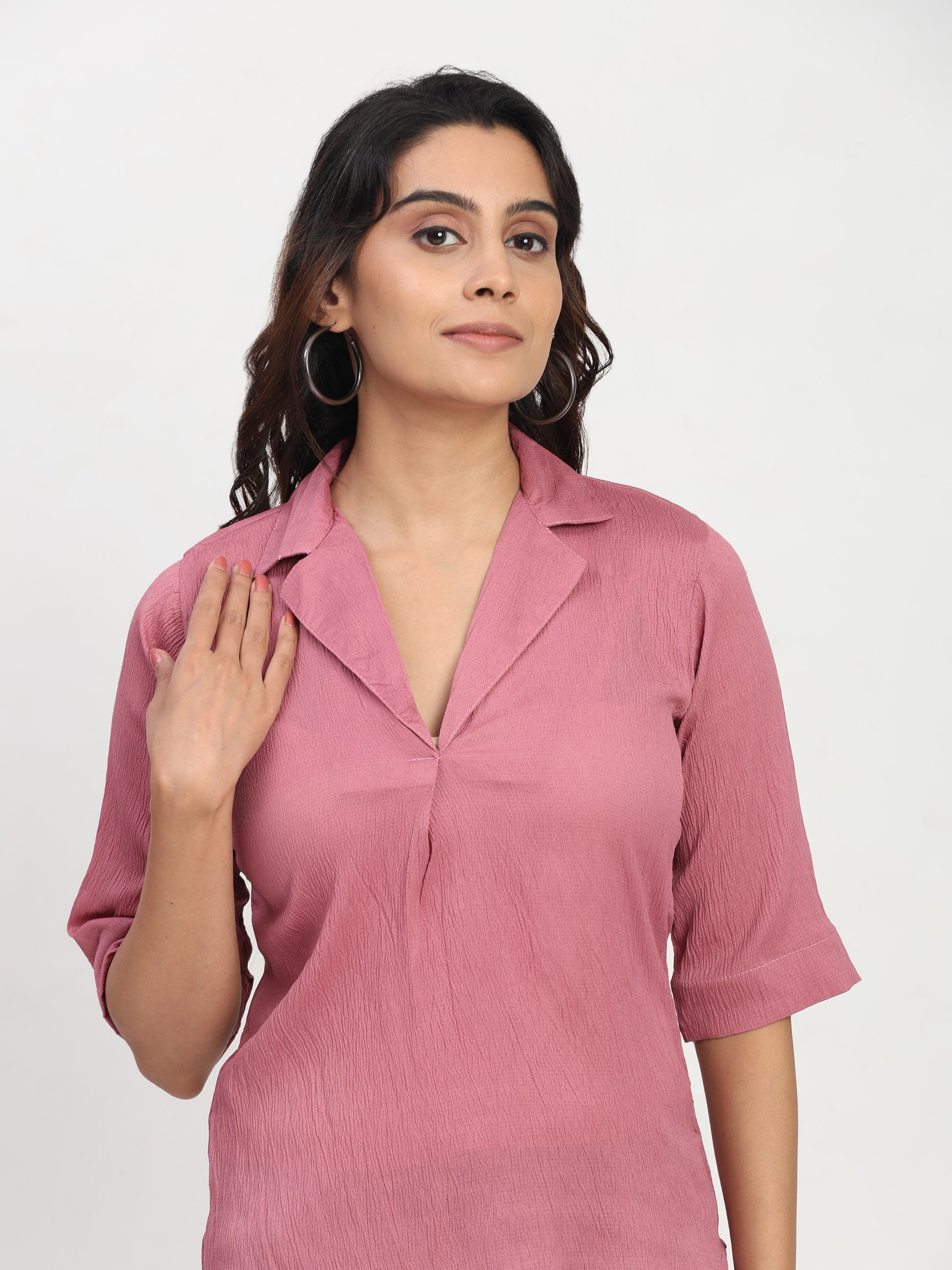 TrendRush Women Pink V-Neck Short Sleeve Trendy Solid Top