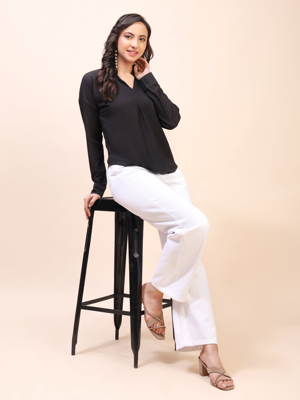 V-Neck Pleat Detail Full-Sleeve Top