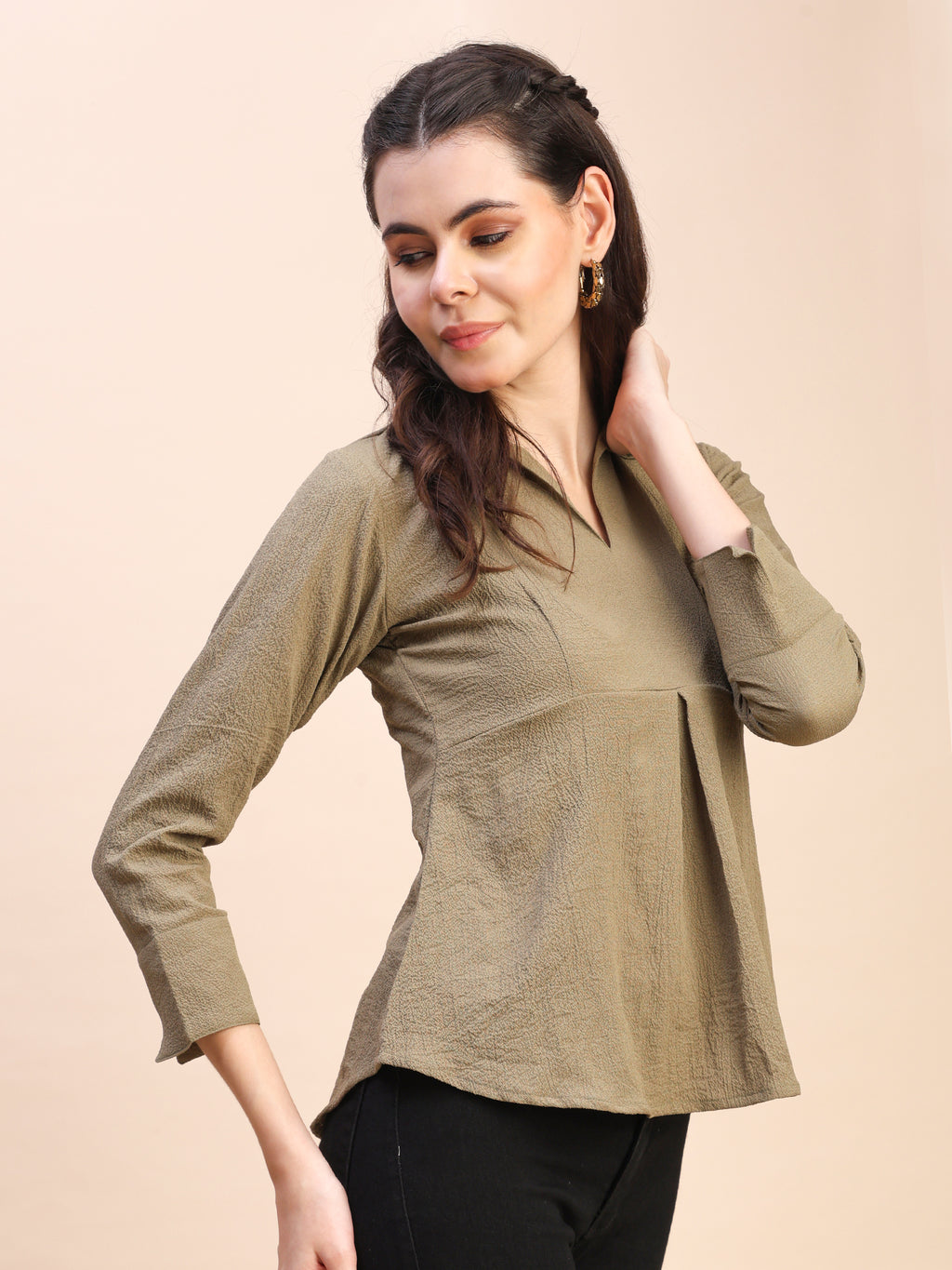 Collared Pleat Detail Peplum Top