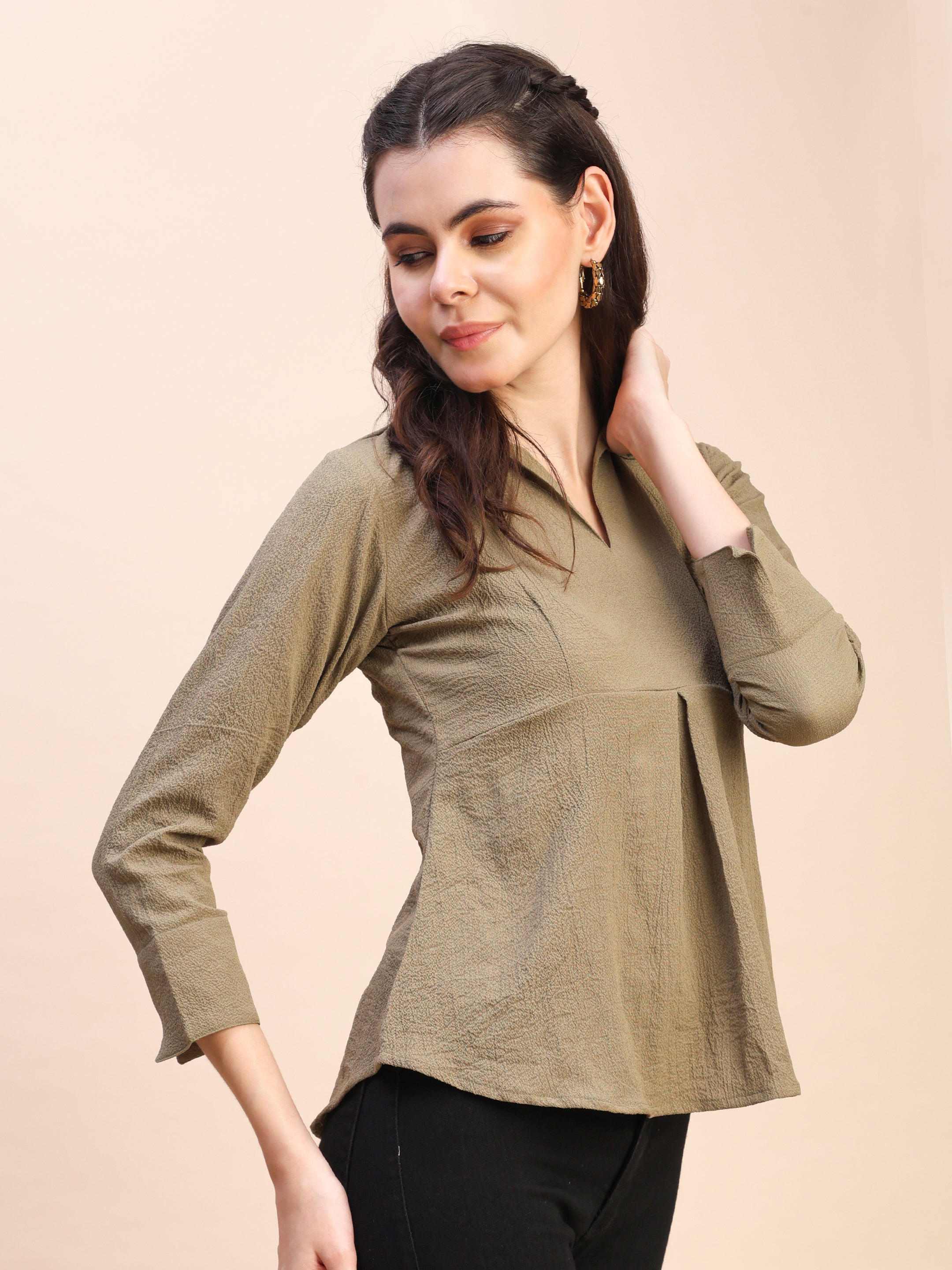 Collared Pleat Detail Peplum Top
