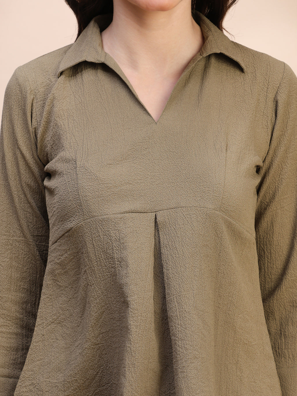 Collared Pleat Detail Peplum Top