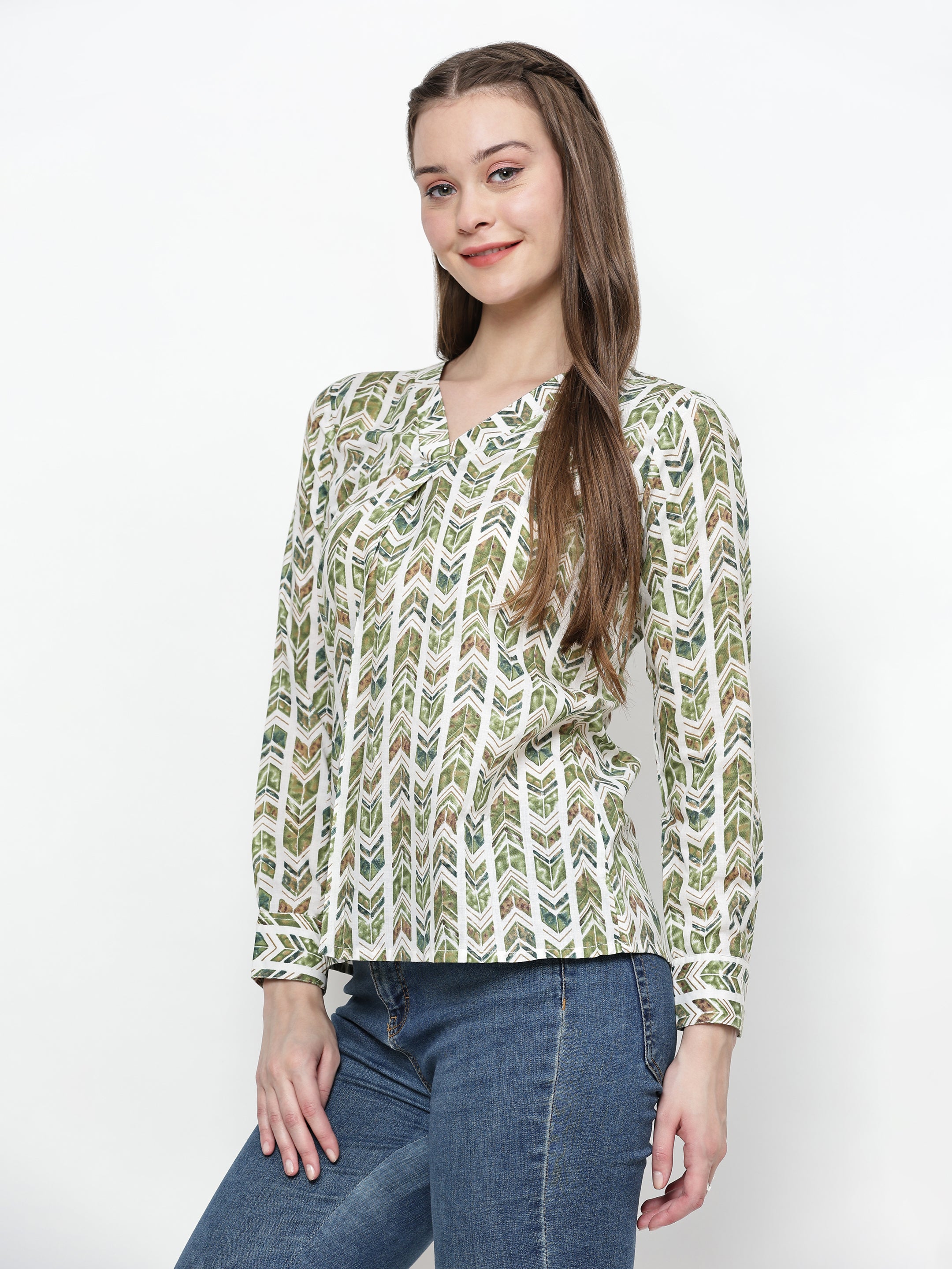 Chevron Printed V-Neck Top