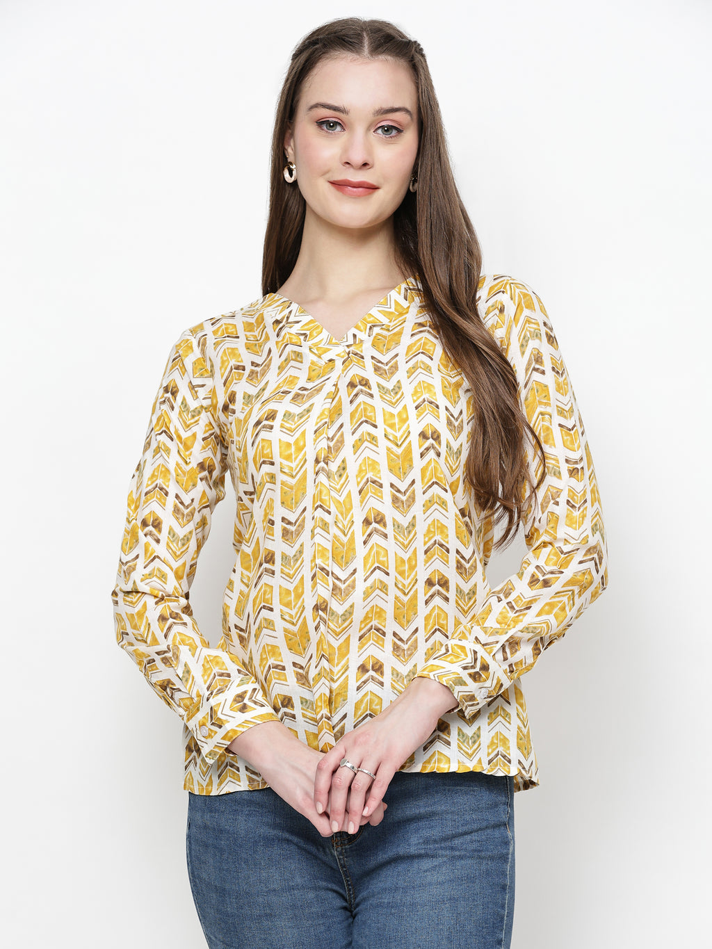 TrendRush Women Yellow Geometric Printed V-Neck Top