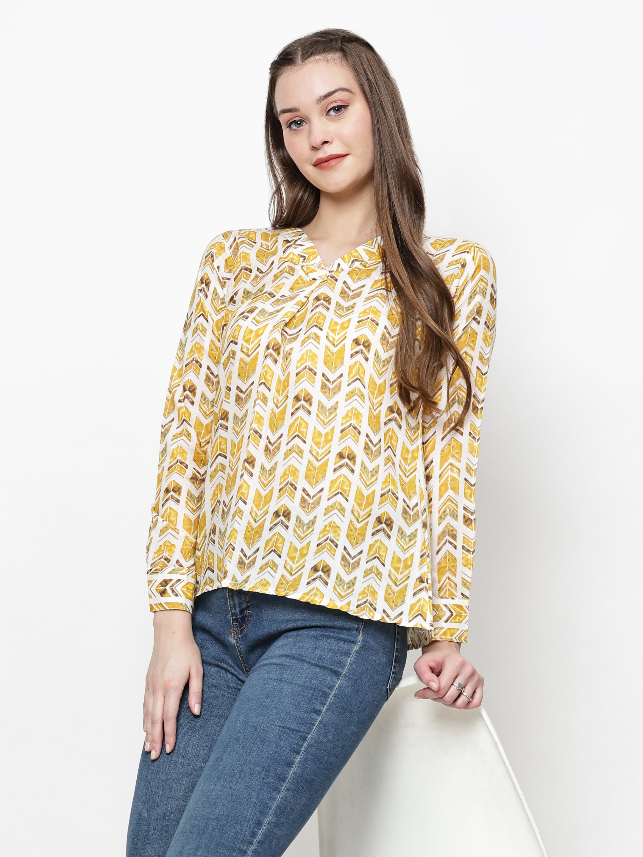 Chevron Printed V-Neck Top