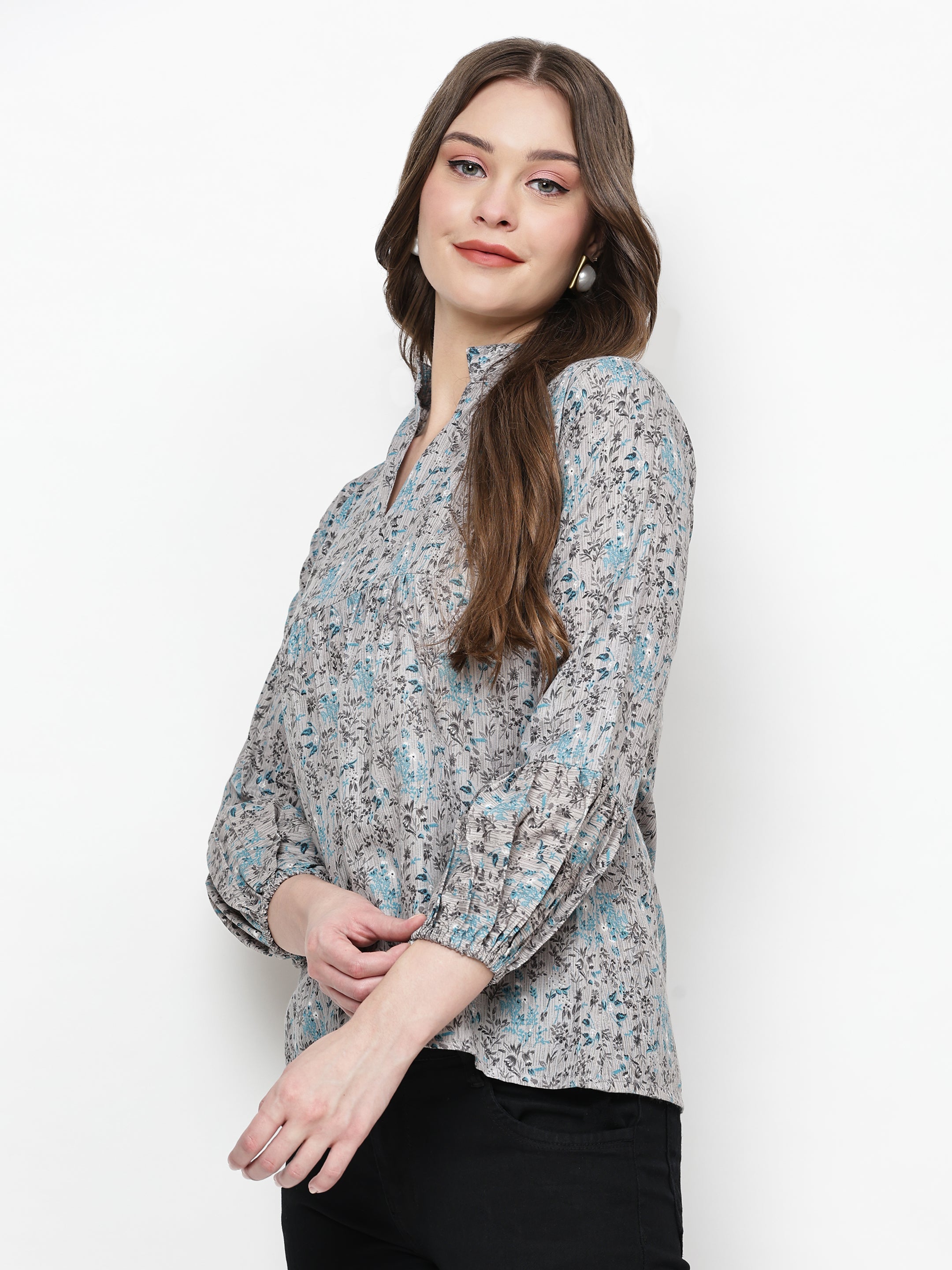 TrendRush Women Grey Floral Mandarin Collared Top