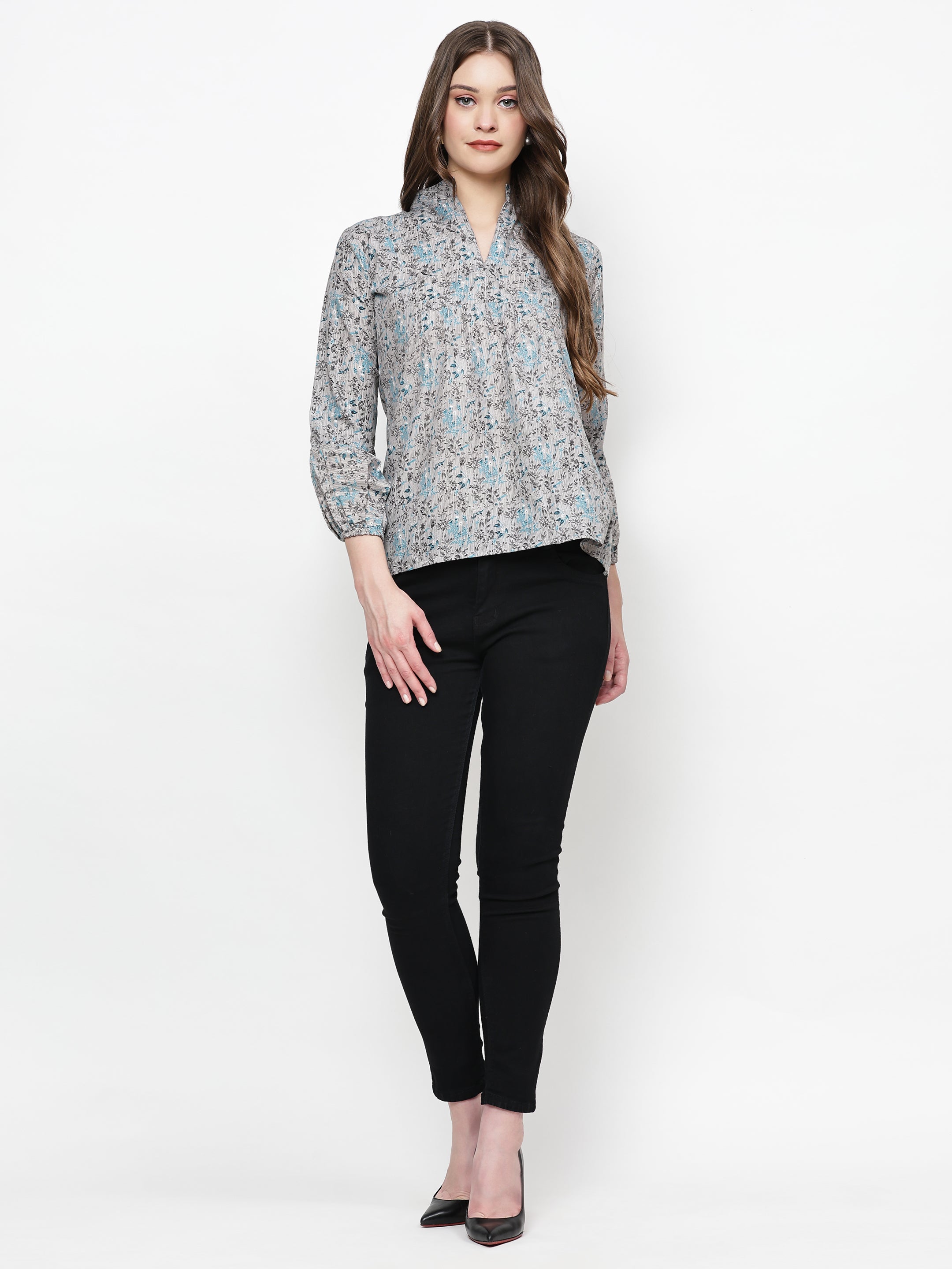 TrendRush Women Grey Floral Mandarin Collared Top
