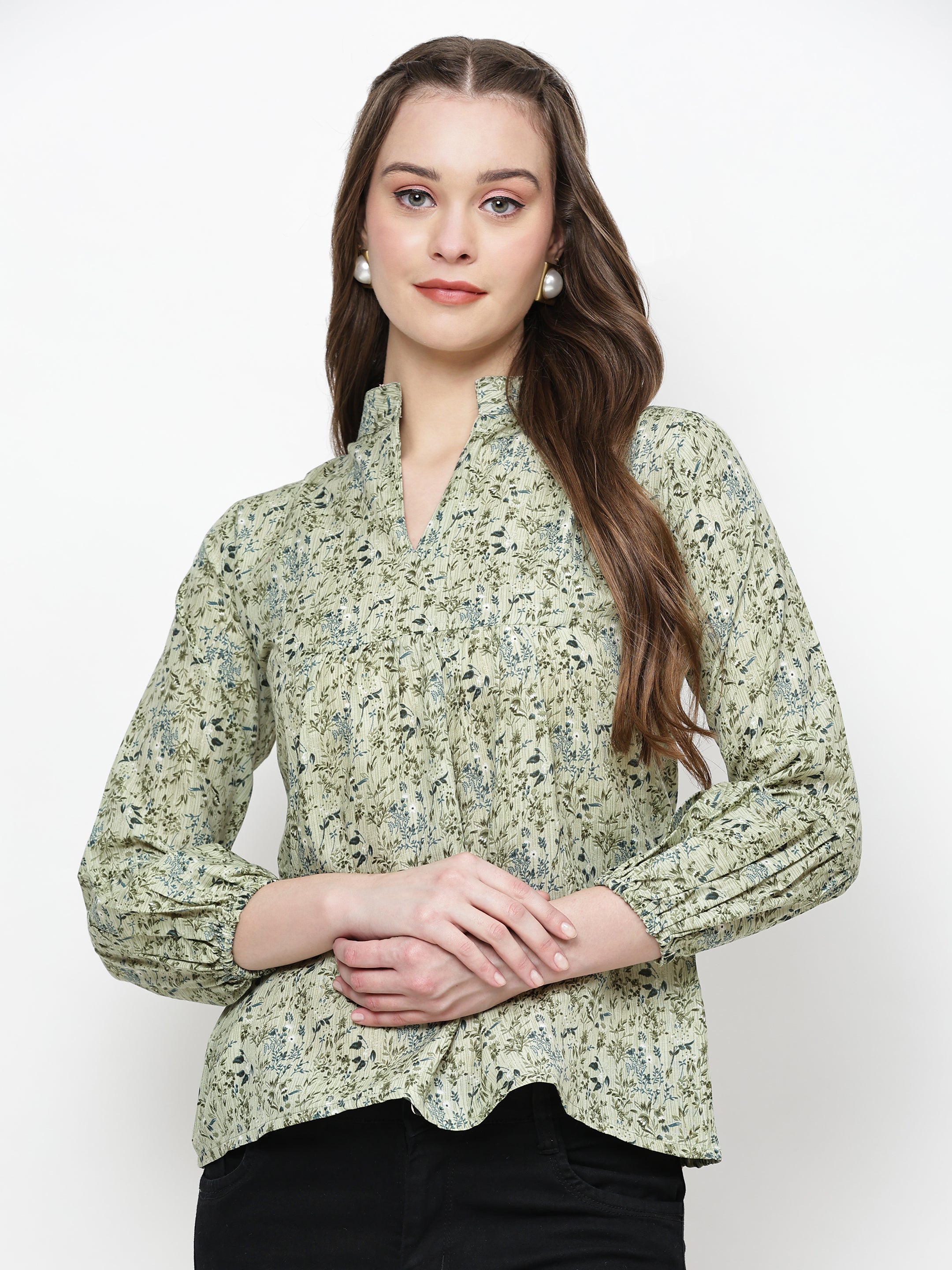 TrendRush Women Green Floral Mandarin Collared Top