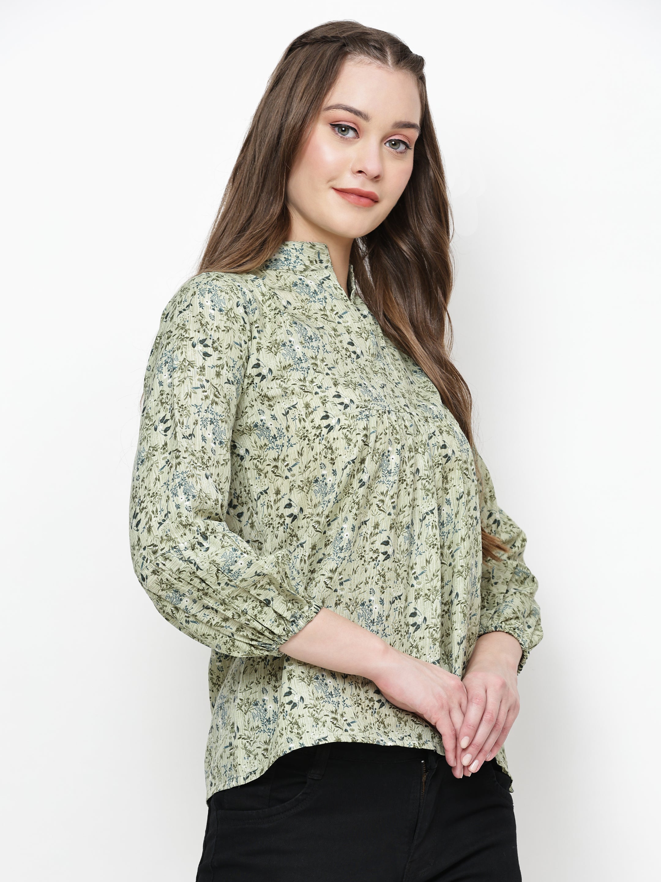 TrendRush Women Green Floral Mandarin Collared Top