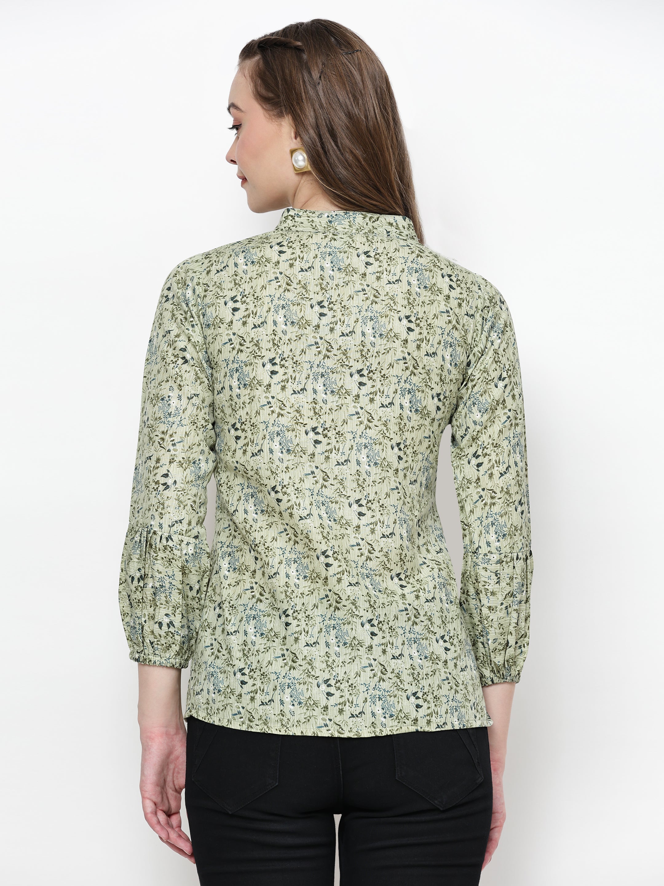 TrendRush Women Green Floral Mandarin Collared Top