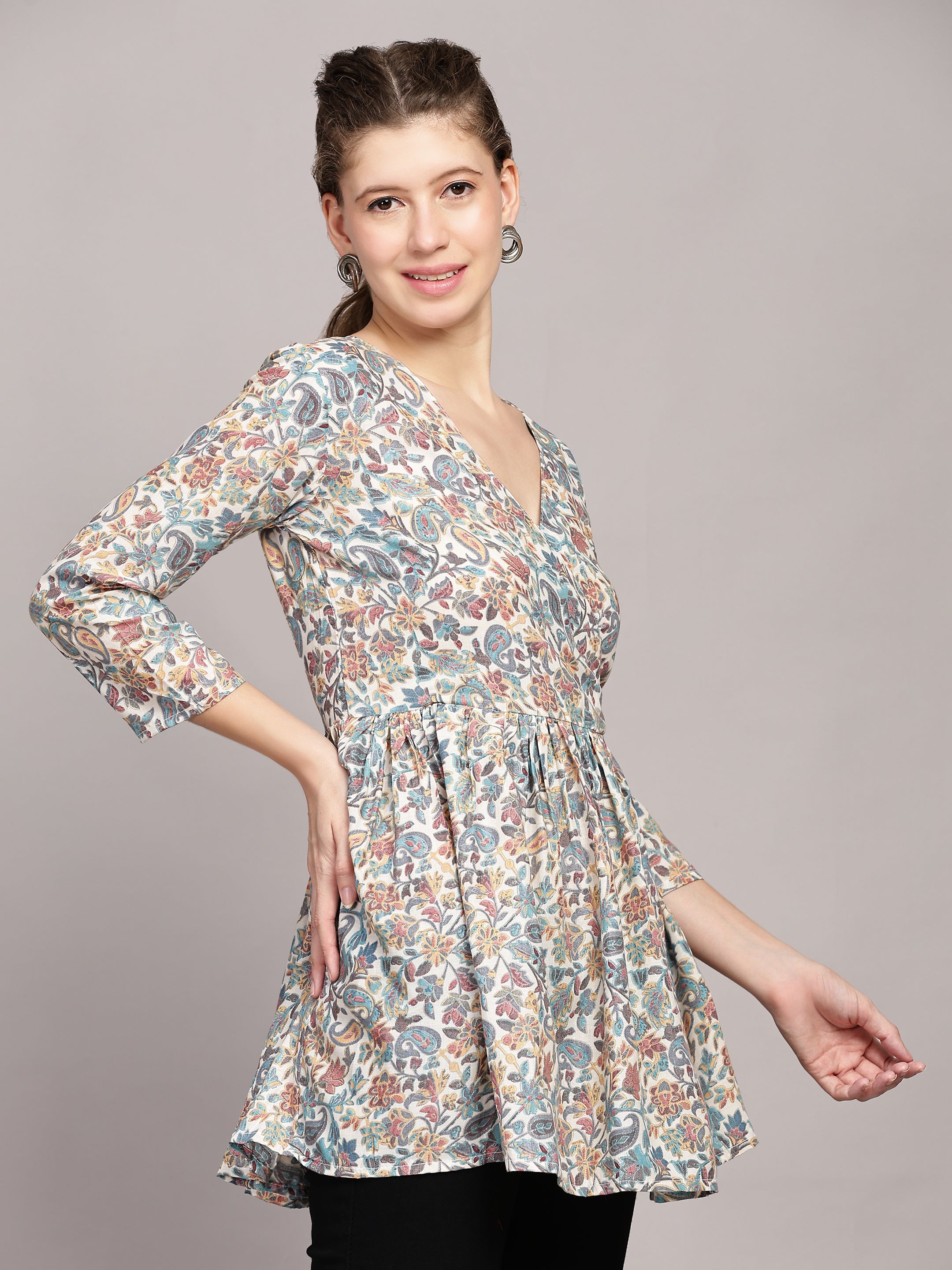 TrendRush Women Paisley V-Neck Wrap Top