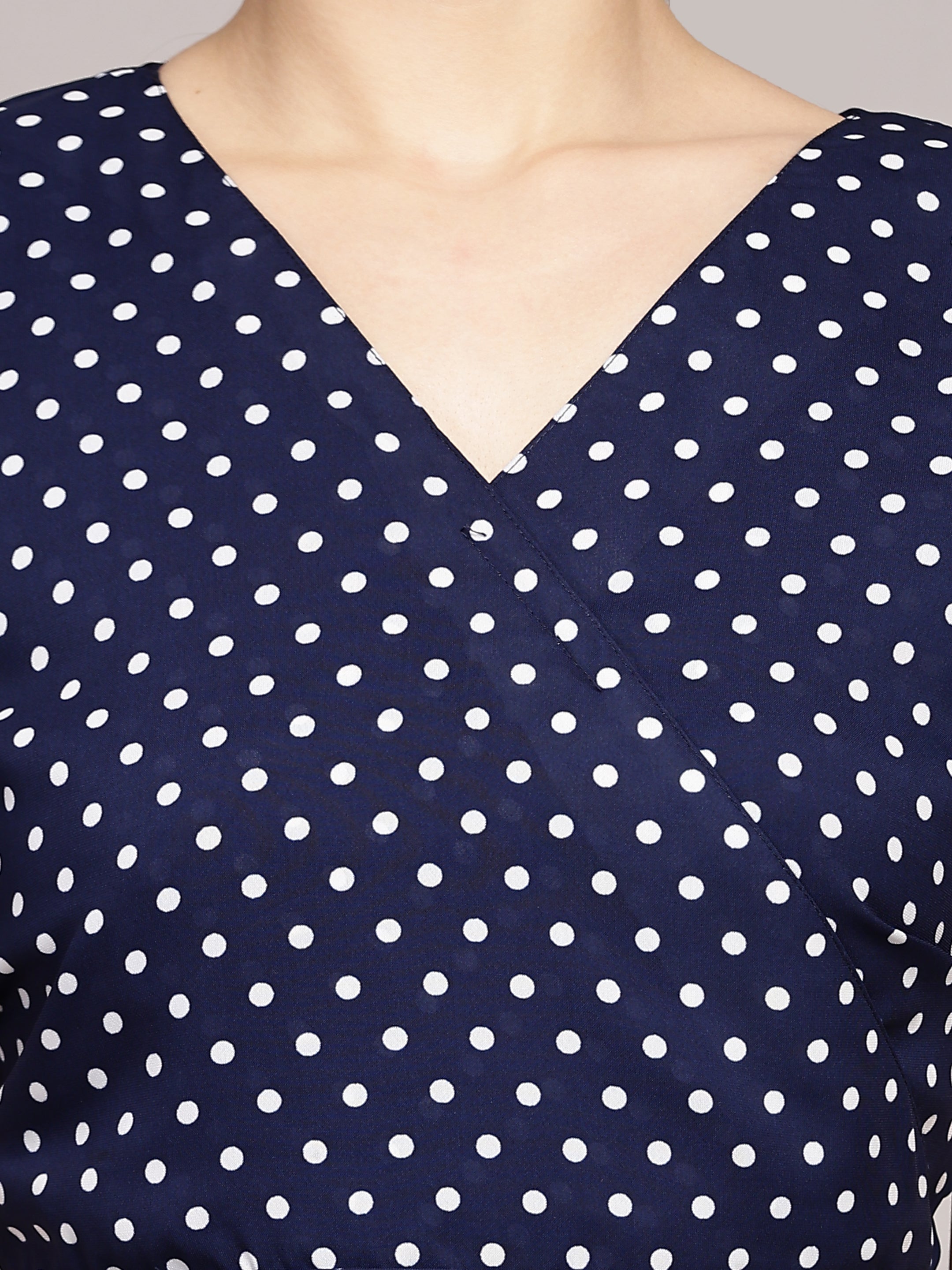 TrendRush Women Blue Polka Print V-Neck Wrap Crop Top