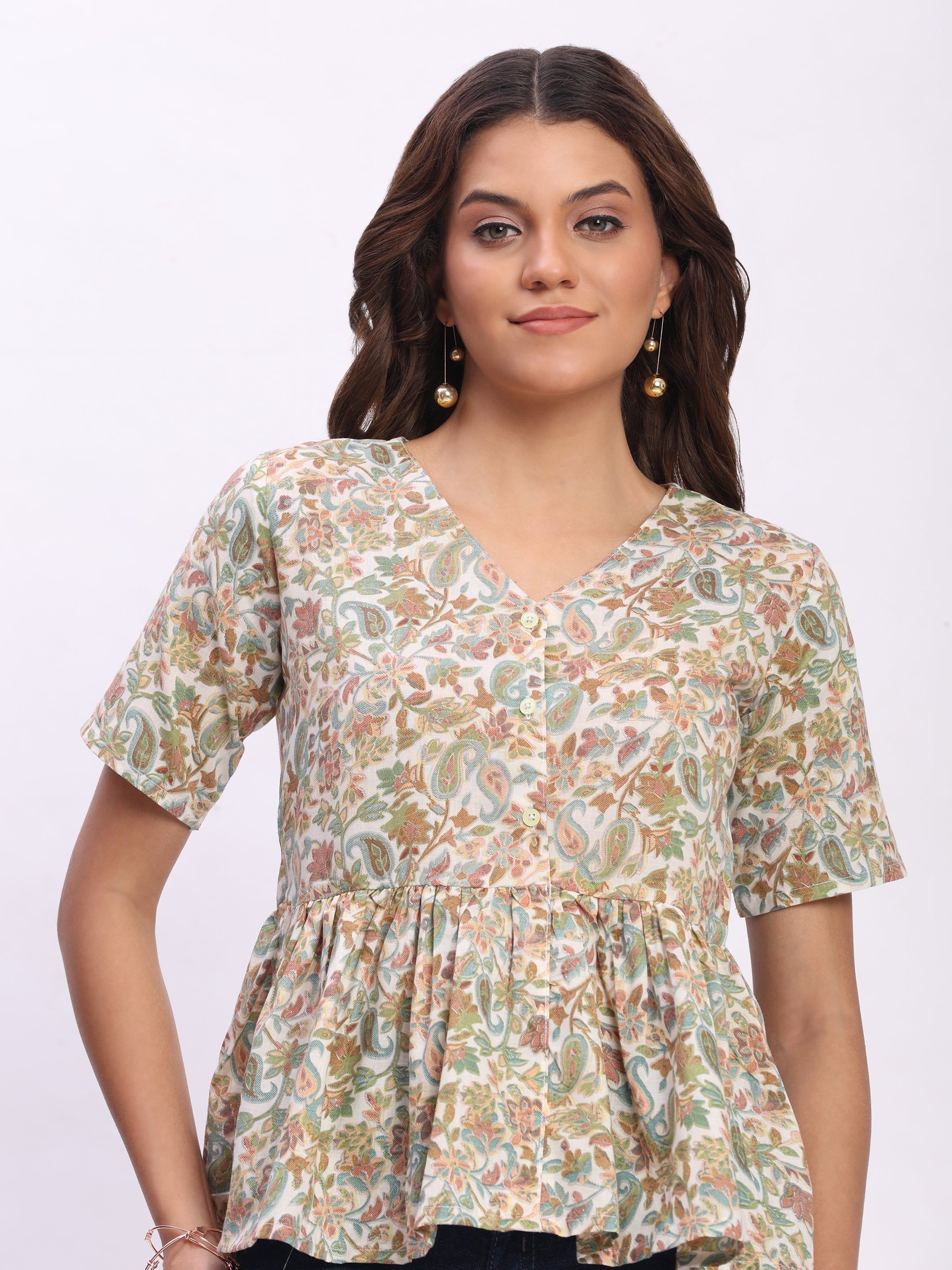 Trendrush Women Green Floral Printed Peplum Style Top – Elegant & Chic